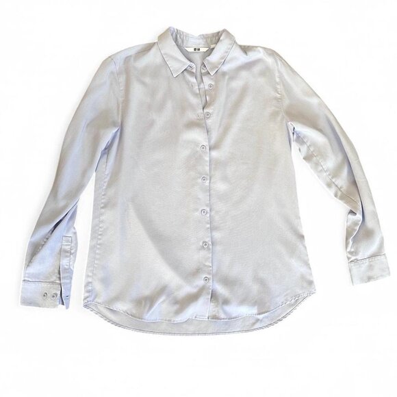 Light Weight Uniqlo Button Down - Picture 1 of 7